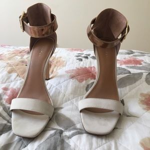 Calvin Klein Vable Dress Sandals gold/tan